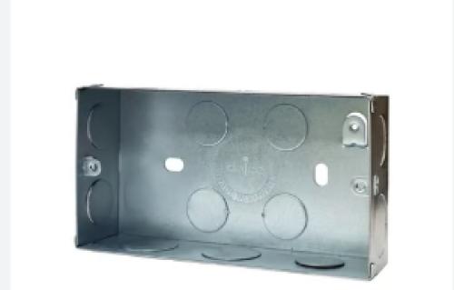 علبة حديد بوكس box 14*7