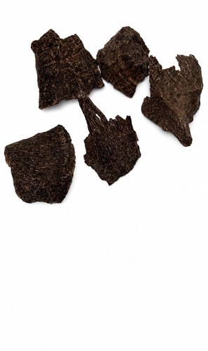 Ounce of Vietnamese oud, gold
