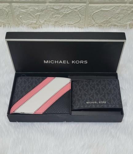 محفظة مايكل كورس Michael Kors 3 in 1 wallet box set