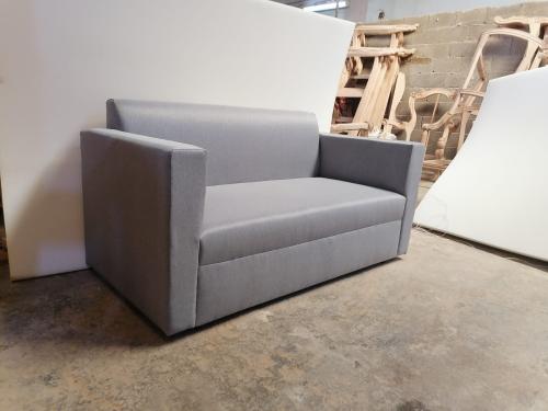 كنبه مفرد تصميم عصري وحديث