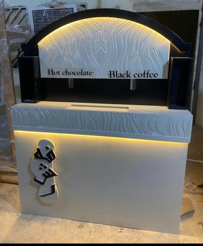 طاولة استقبال