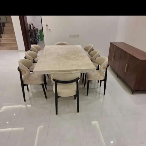 طاولة طعام رخام240+8كراسي خشب زان+بوفيه قشرة الجوز...