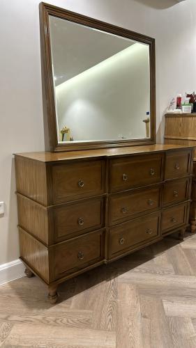 بوفيه خشب سنديان مع مرايا