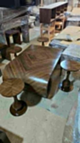 طقم طاولة قهوة قشرة جوز ٥قطعه