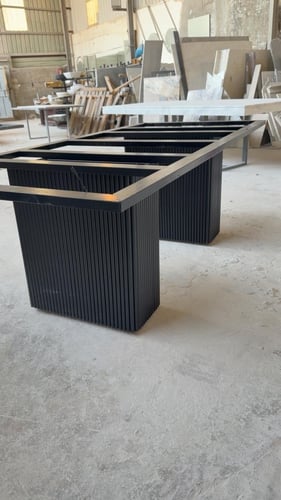 طاولة طعام مقاس 10كرسي رخام بريشيا ايطالي