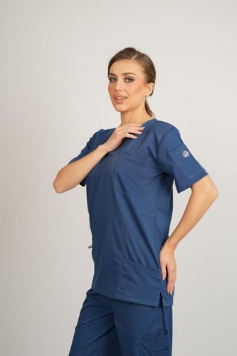 يونيفورم طبي نسائي بترولي برو