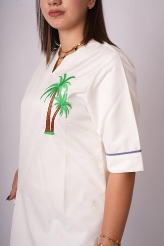 يونيفورم عاملة منزل تطريز نخله موف