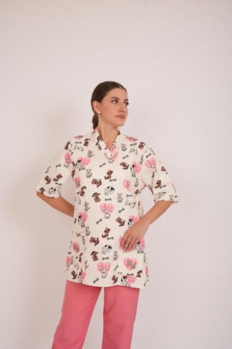 يونيفورم ناني لون وردي