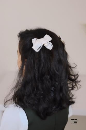 فيونكة دانتيل قطعة واحدة Beige