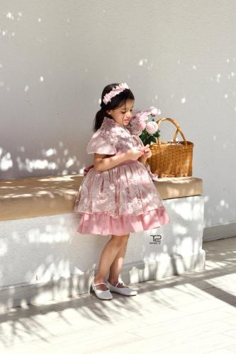 فستان أروقة القصر