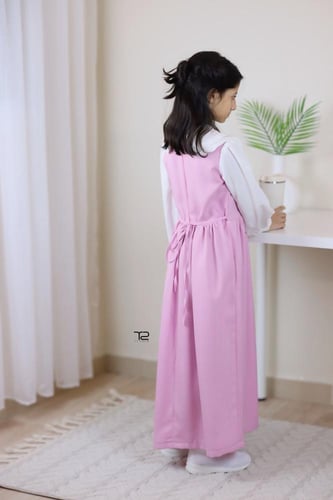 زي مدرسي متصل