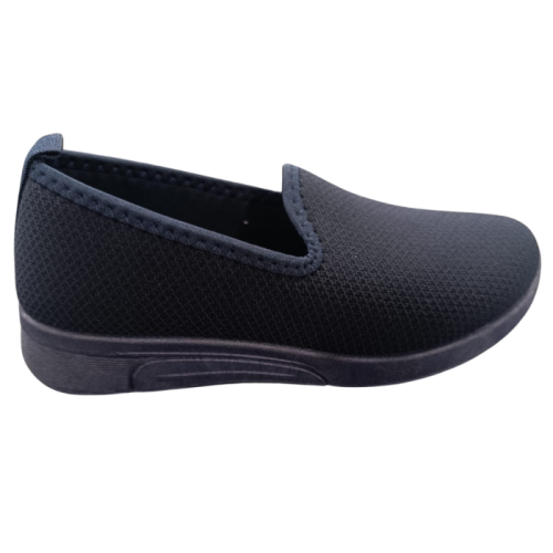 جزم رياضية بدون خيوط متنوعه متجر نزيل nazeel لسسجن...