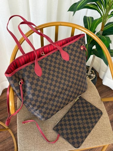 شنطة لويس فيتون كبيرة