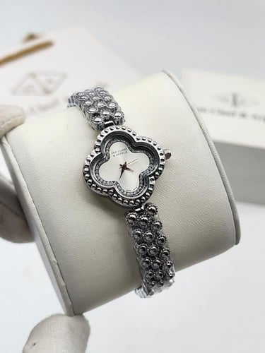 ساعة فان كليف