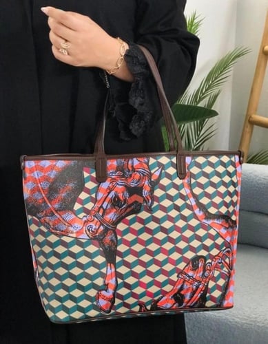 شنطة لوب وير كبيرة