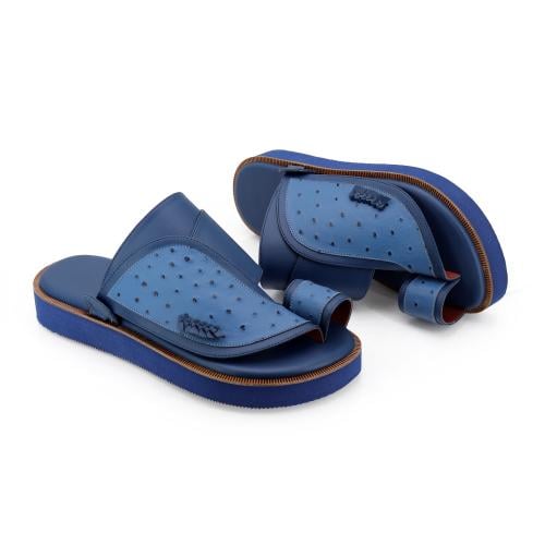 Traditional leather shoe with ostrich pattern, navy blue color