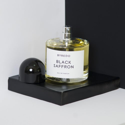 عطر بايريدو بلاك سافرون او دو بارفيوم 50مل