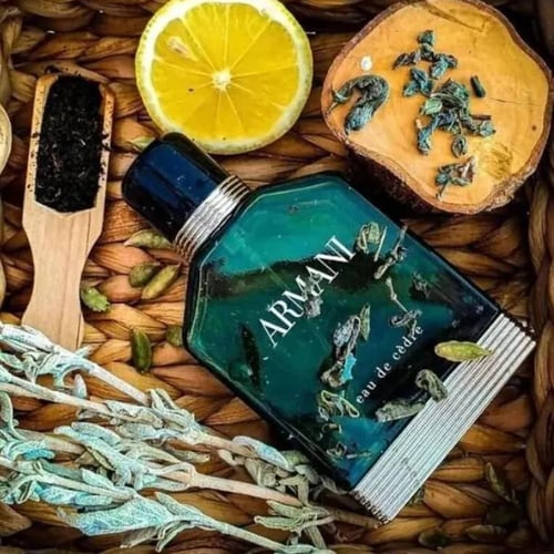 عطر او دو سيدار الاخضر من جورجيو ارماني او دو توال...