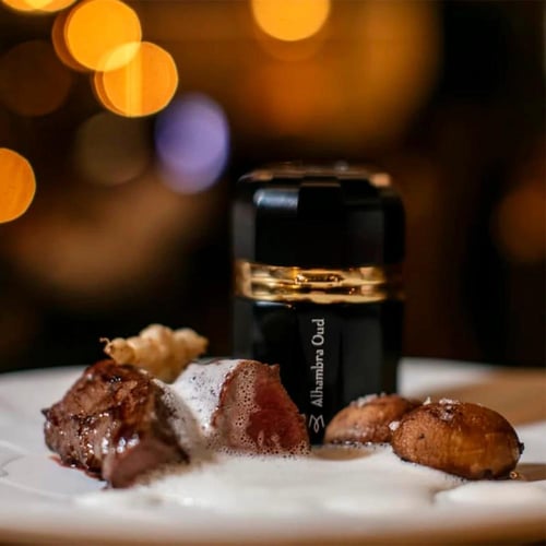 عطر الحمراء عود من رامون مونيجال او دو بارفيوم 100...