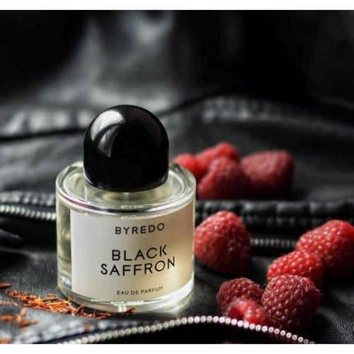 عطر بايريدو بلاك سافرون او دو بارفيوم 50مل