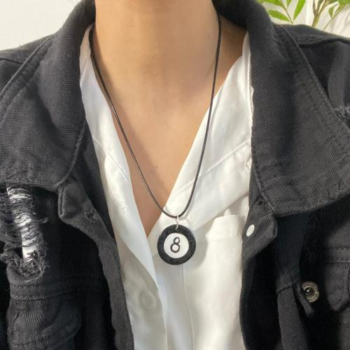 سلسال رقم 8 أسود / أحمر