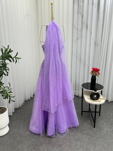 فستان سهره مطرز فخم موف عودي