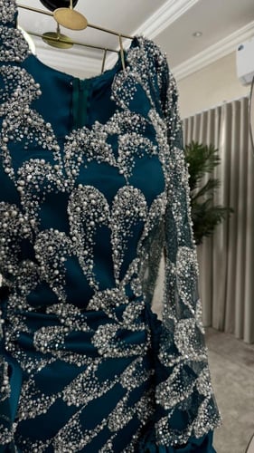 فستان سهره مطرز راقي تركواز