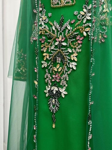 جلابيه سهره مطرزه ٣ قطع فخمه عشبي