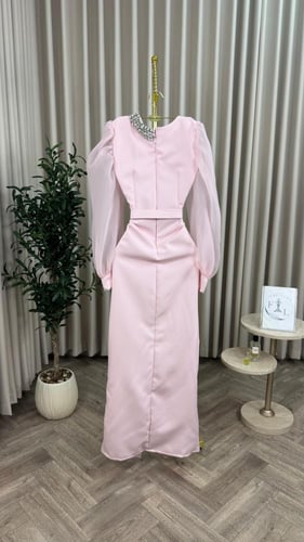 فستان سهره مطرز انيق لحمي