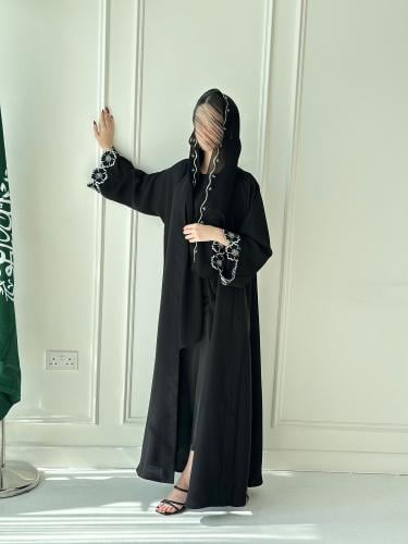عباية ورد (أبيض)