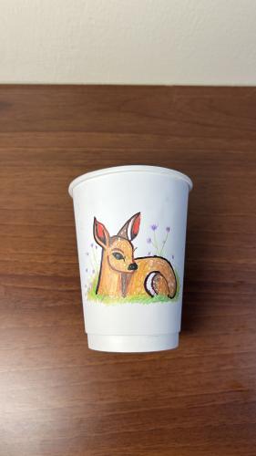 كوب ورقي برسمة غزال