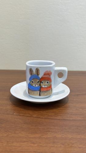 كوب رسم يدوي