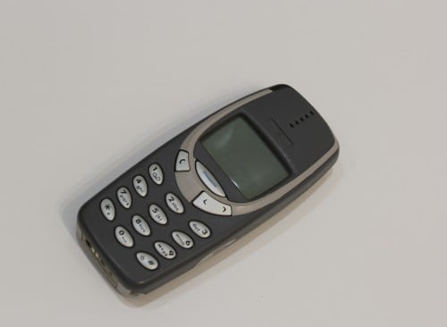 جوال العنيد Nokia "ديكور"