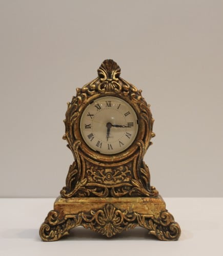 ساعة مكتبية