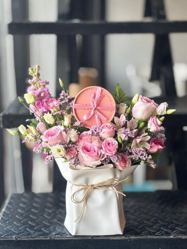 تنسيق انوش وردي ( 9قطعة شوكلت)