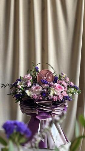 عروسة ديسمبر (مع شوكليت انوش 9قطعة)