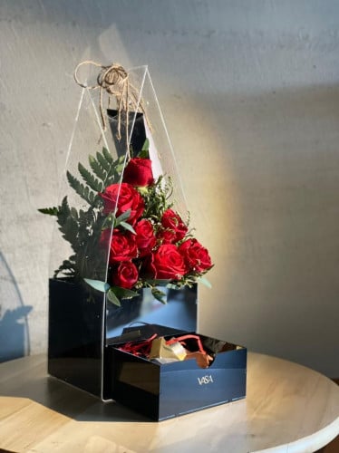 ميني لوف بوكس احمر (مع شوكلت بلجيكي)