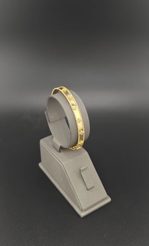 اسوارة براند الوردة