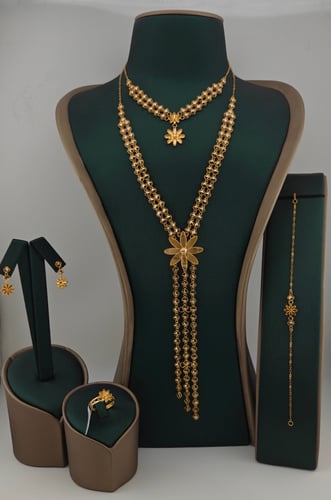 طقم ذهب صافي براند CD