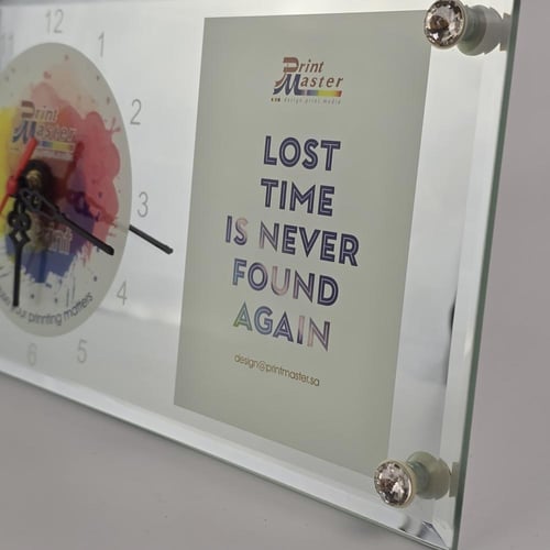 ساعات مكتبية مع طباعه حسب طلب العميل