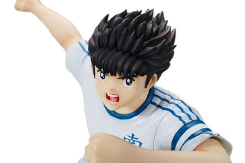 مجسم الكابتن تسوباسا الاستعراضي (Captain Tsubasa: Tsubasa Ozora Figure) - النسخة الكلاسيكية
