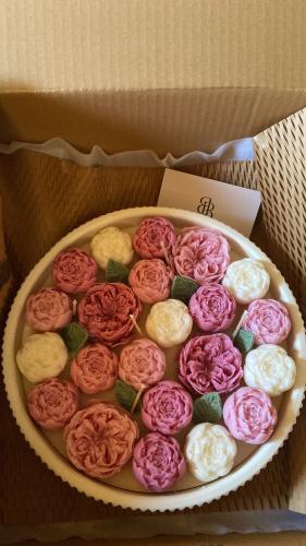 شمعه الورد الكبير