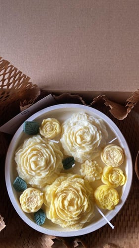 شمعه الورد الاصفر٢