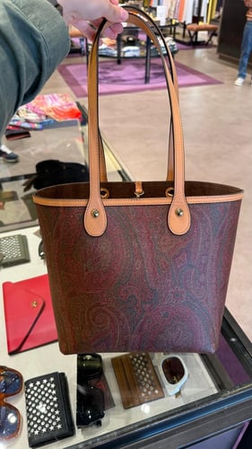 Etro