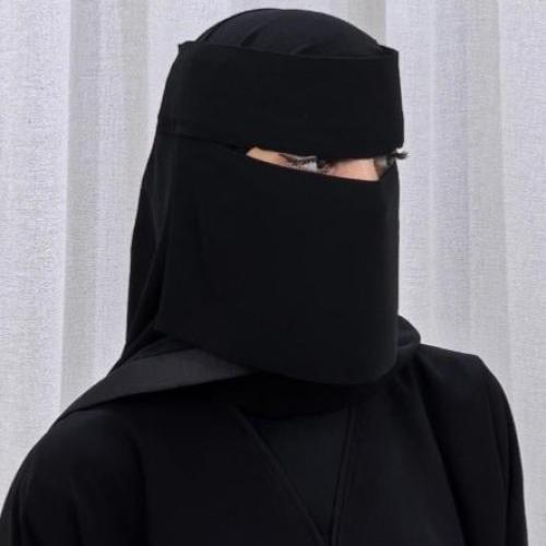 نقاب كوري 7 انش مطاط صغير برده
