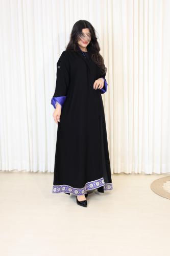 عباية ألمها