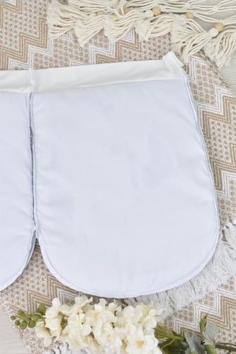 بيت طفل حديث الولاده بشت ذهبي