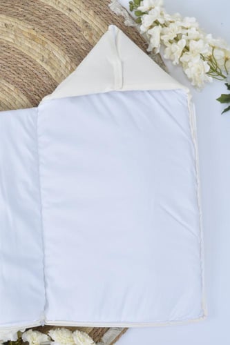 بيت طفل ملكي فاخر