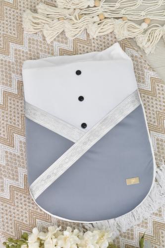 بيت طفل حديث الولاده بشت فضي