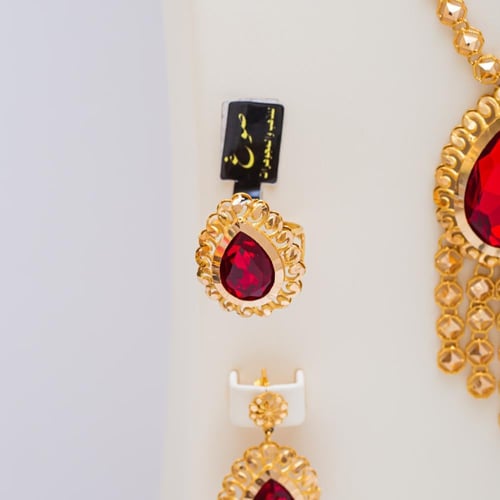 طقم ذهب كويتي حجر موديل ياقوت أحمر ملكي